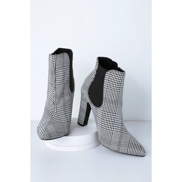 Lulus Rabea Black and White Plaid High Heel Booties Sz 8 - Picture 3 of 11